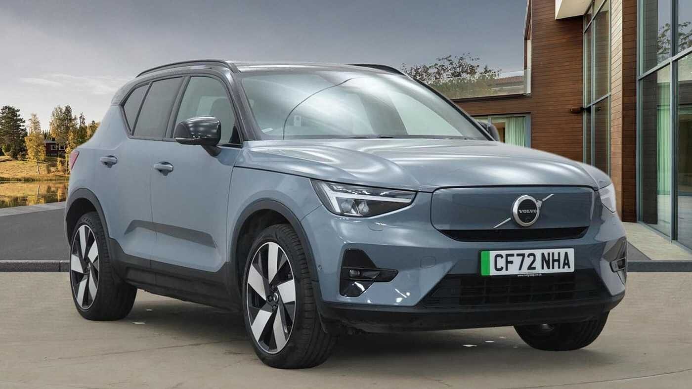 2022 Volvo XC40