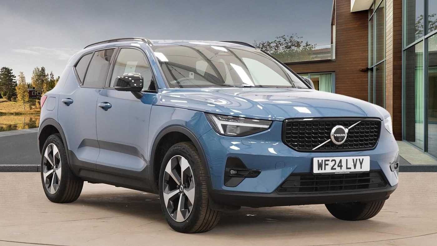 2024 Volvo XC40