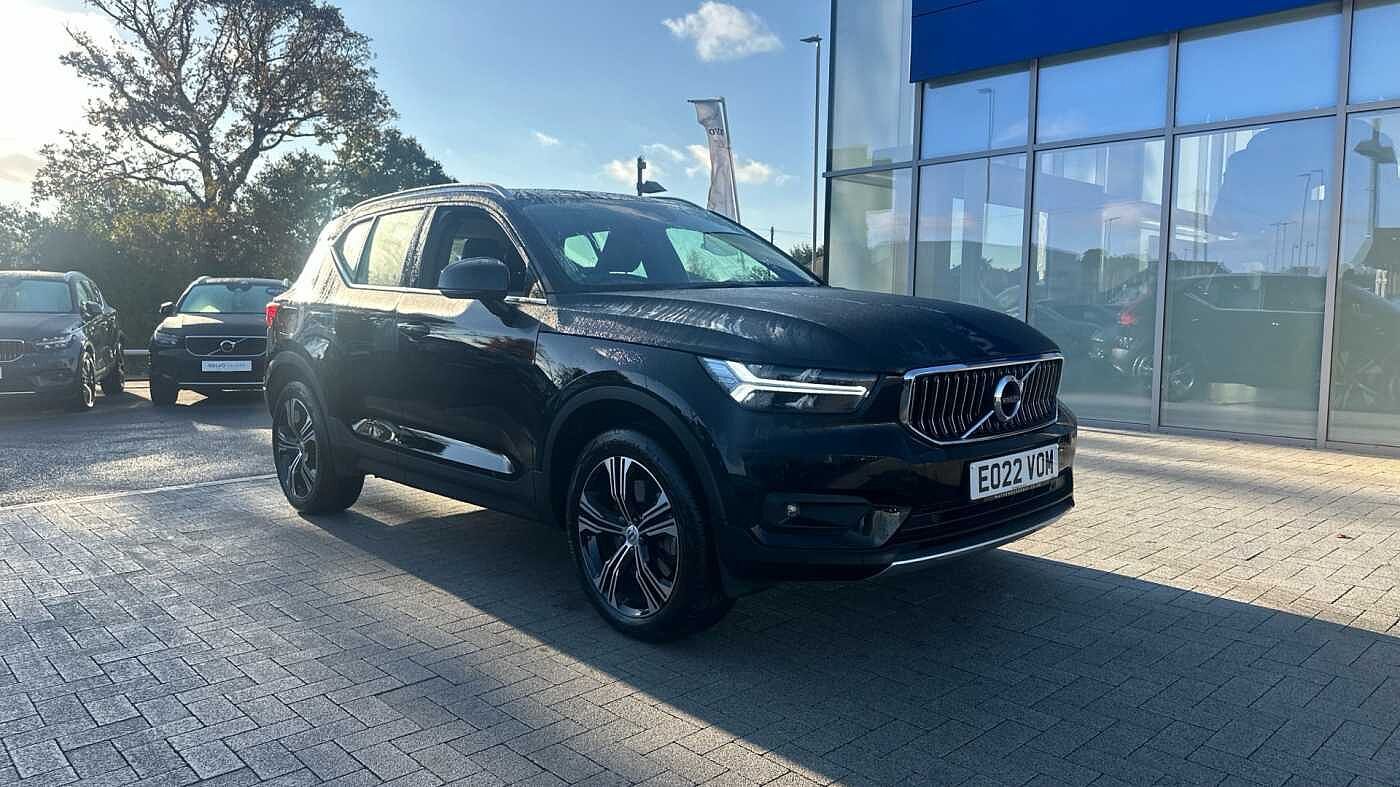 2022 Volvo XC40