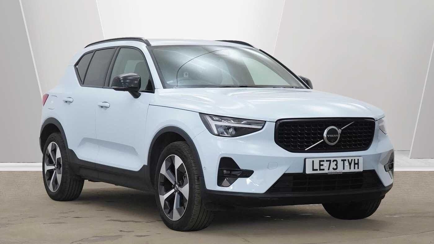 2024 Volvo XC40