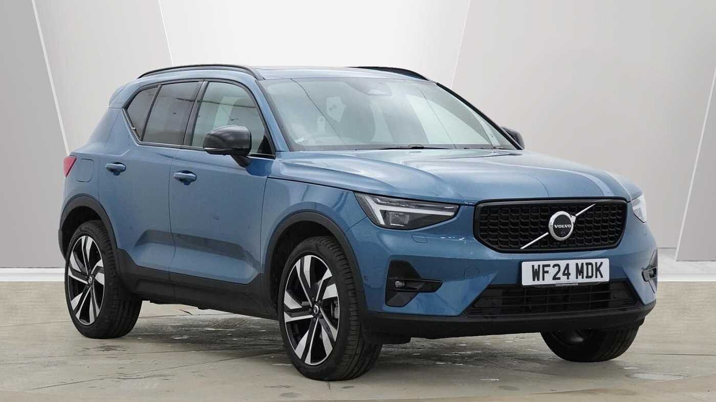 2024 Volvo XC40