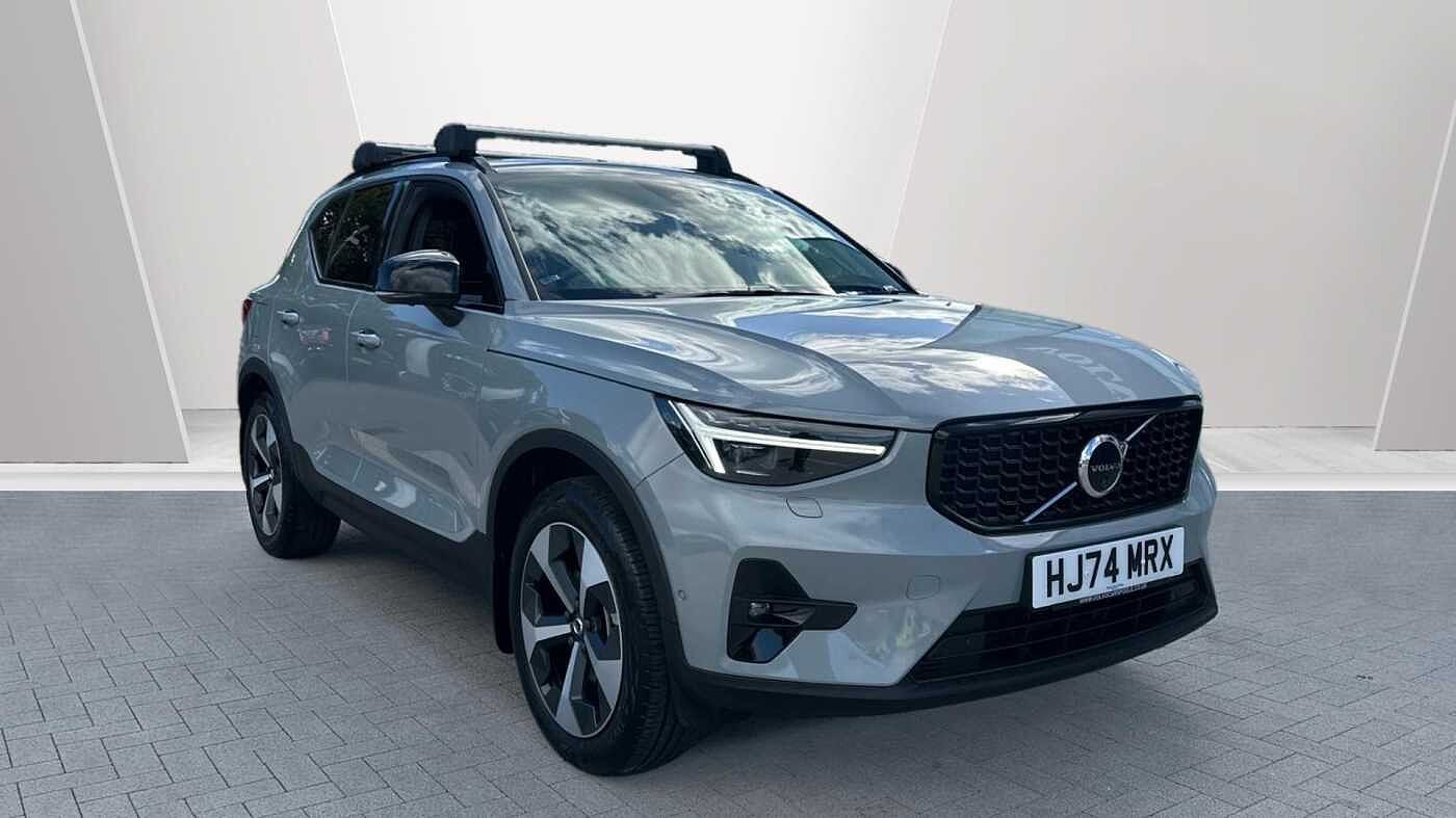 2024 Volvo XC40