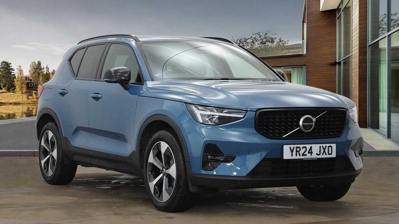 2024 Volvo XC40