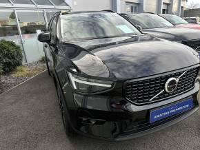 VOLVO XC40 2024 (74) at Volvo Cars Poole Poole