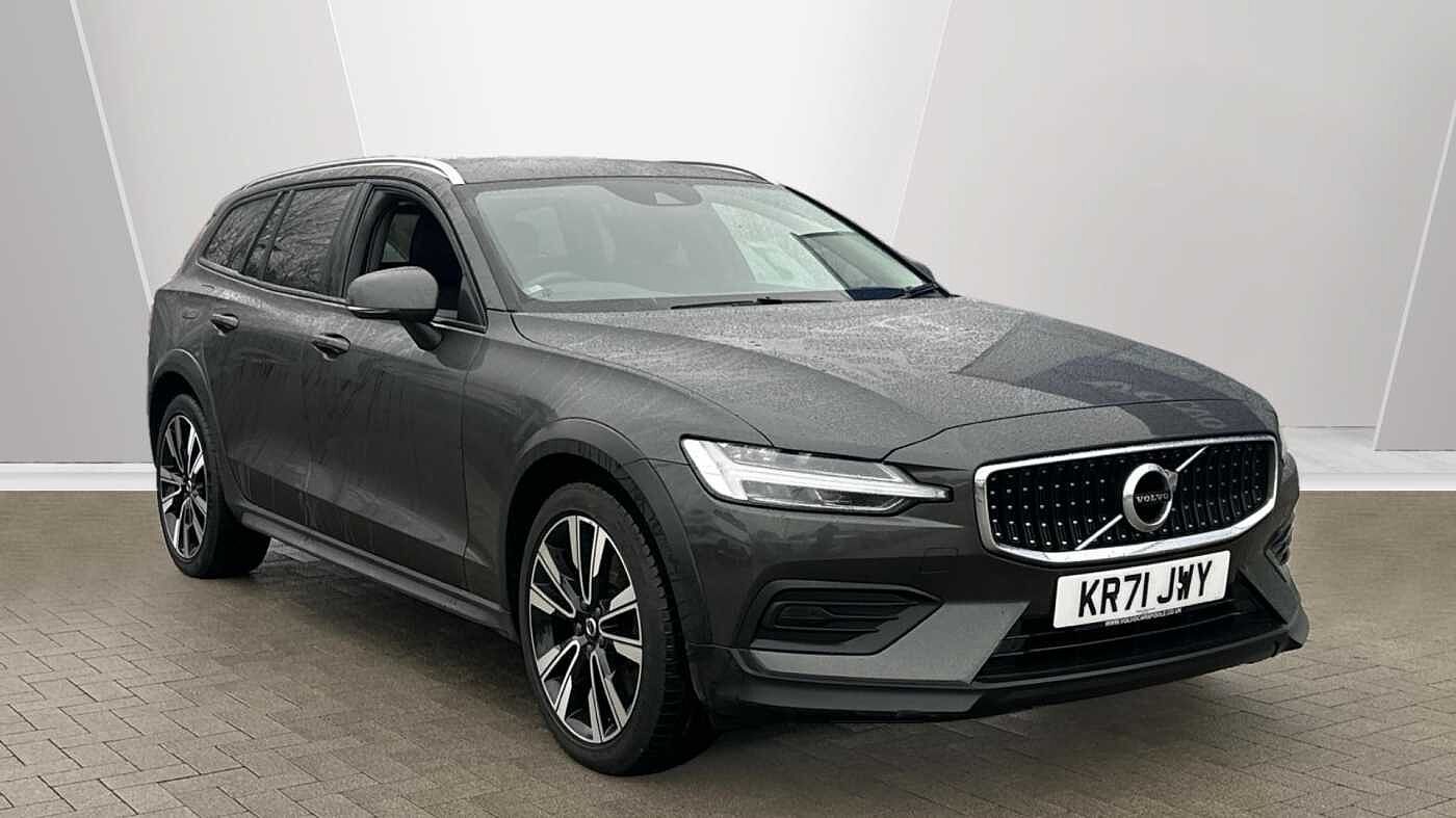 2021 Volvo V60 Cross Country