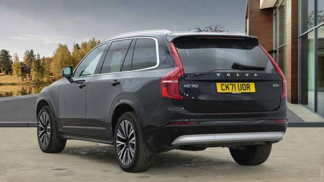 2021 Volvo XC90 2.0 B5 AWD mild hybrid Diesel Momentum