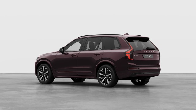 Volvo XC90 B5 | 250 + 14 hp/184 + 10 kW