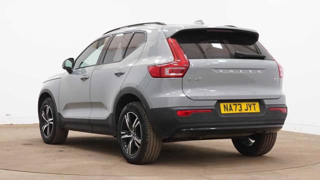 2023 Volvo XC40 2.0 B3 Mild hybrid Petrol Plus Dark