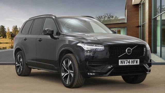 Volvo XC90 2.0 B5 AWD Mild hybrid Diesel Plus Dark 4x4 vehicle Diesel Onyx Black