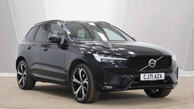 Volvo XC60 2.0 B5 AWD mild hybrid Petrol R-Design 4x4 vehicle Petrol Onyx Black