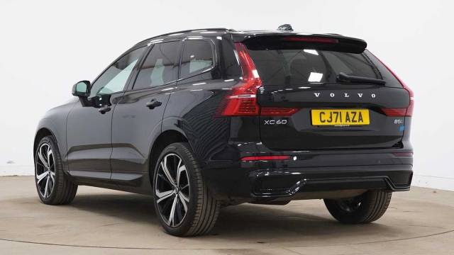 2022 Volvo XC60 2.0 B5 AWD mild hybrid Petrol R-Design